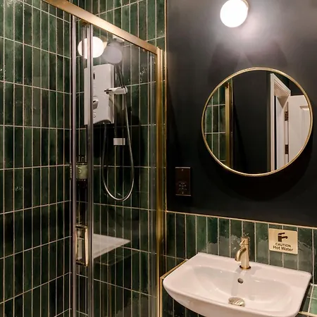 Tyndall's Park - Your Appartement