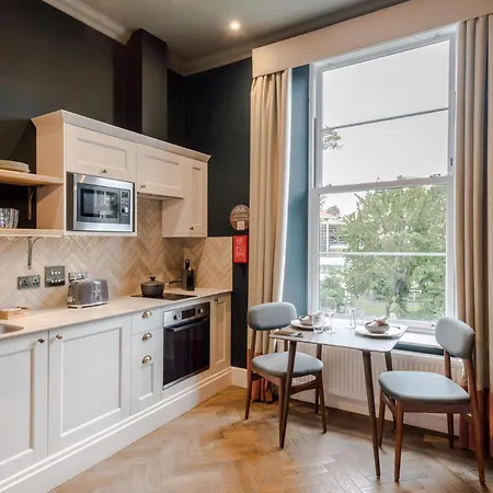 Tyndall's Park - Your * Bristol