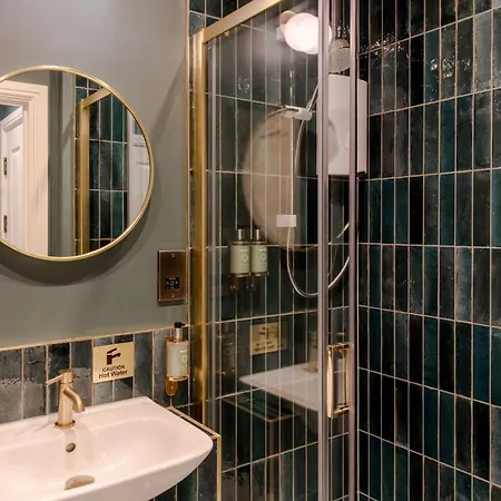 Appartement Tyndall's Park - Your *