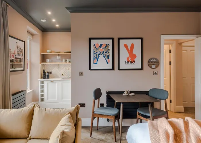 Apartment Tyndall's Park - Your