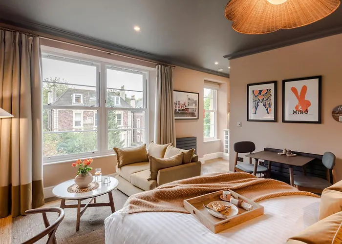 Tyndall's Park - Your ブリストル