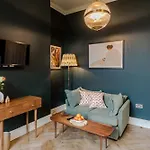 Appartamento Tyndall's Park - Your